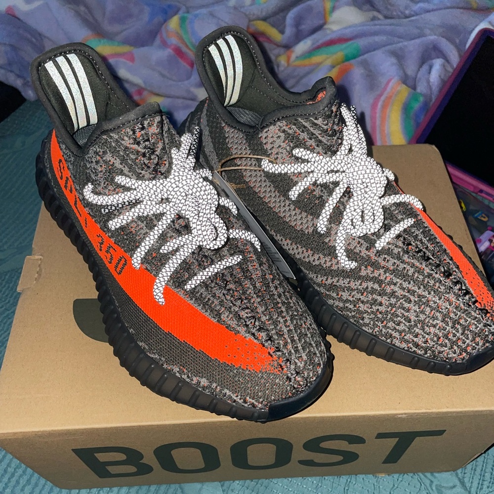 Brand new never worn !
